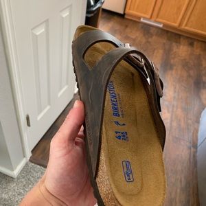Birkenstock Arizona Sandals Men’s Size 8 (EU 41)